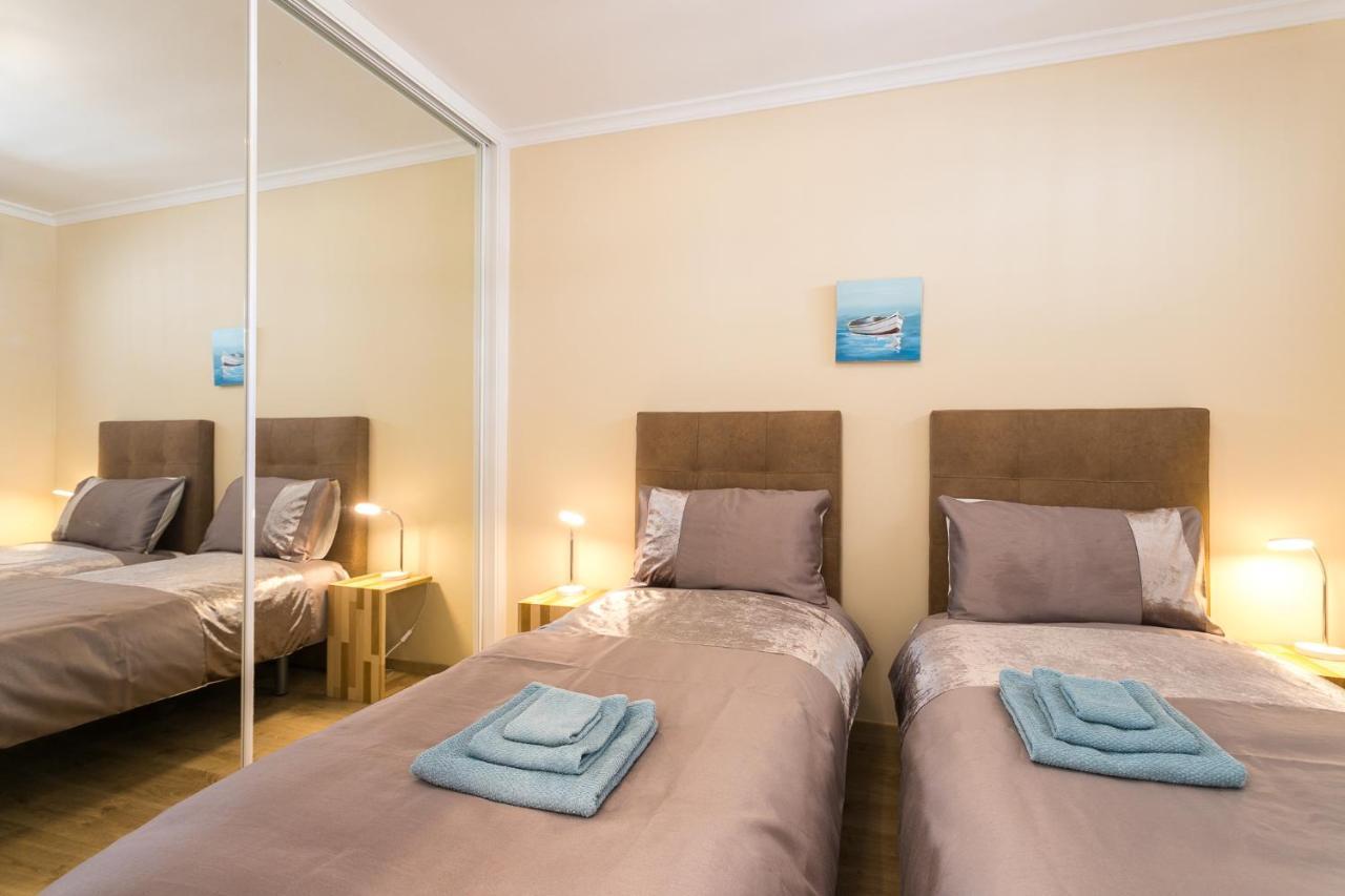 Dona Elisa Apartment Алтеа Екстериор снимка