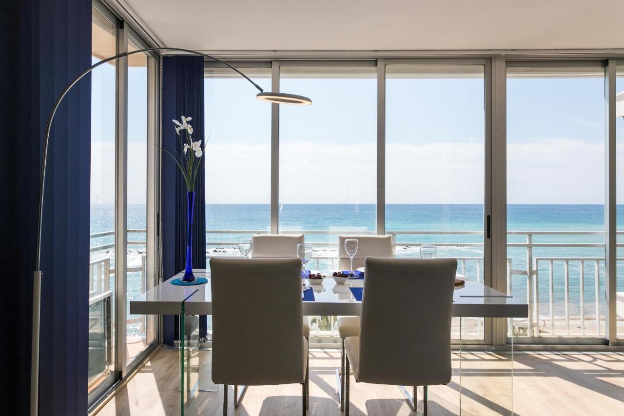 Dona Elisa Apartment Алтеа Екстериор снимка